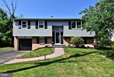 168 Chestnut St, Chalfont, PA 18914