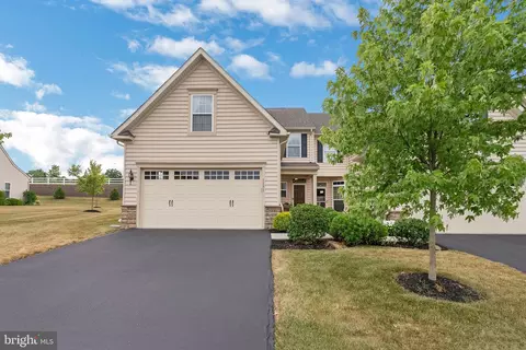 1131 Arbour Ln, Quakertown, PA 18951