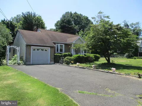 413 Harding Ave, Feasterville Trevose, PA 19053