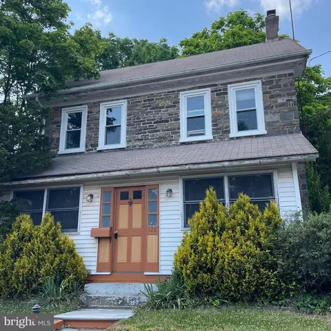 128 S Main St, Perkasie, PA 18944