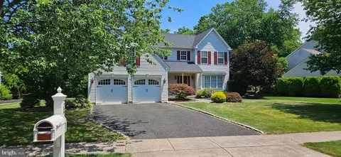 3473 Pin Oak Ln, Chalfont, PA 18914