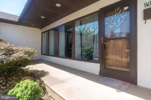 800 Point St, Bristol, PA 19007
