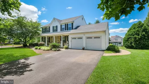4201 Marie Cir, Doylestown, PA 18902