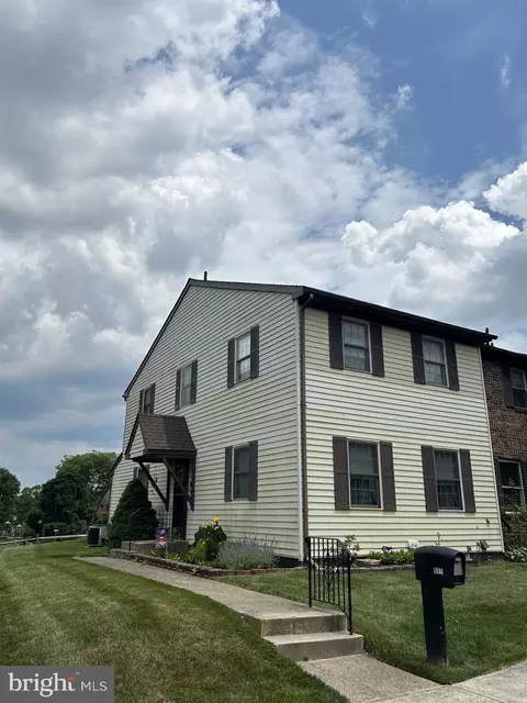 891 Williams Pl, Warminster, PA 18974