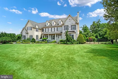 2221 Devin Ln, Jamison, PA 18929