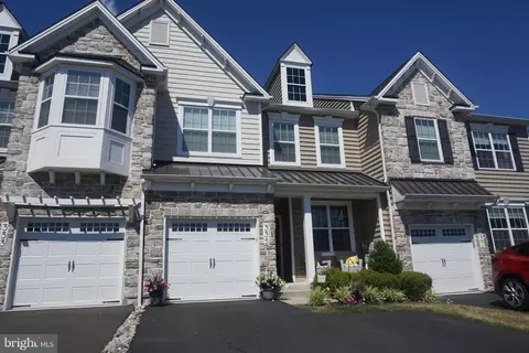 335 W Boulder Dr, Chalfont, PA 18914