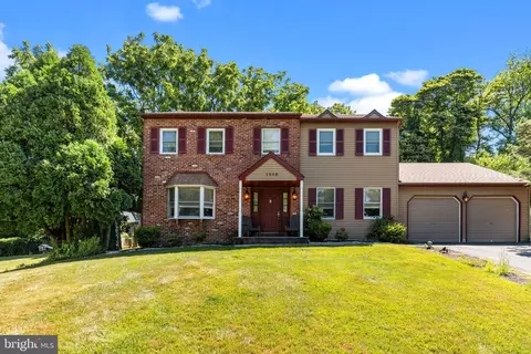1315 Roberts Ave, Feasterville Trevose, PA 19053
