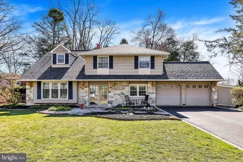 344 Saly Rd, Yardley, PA 19067