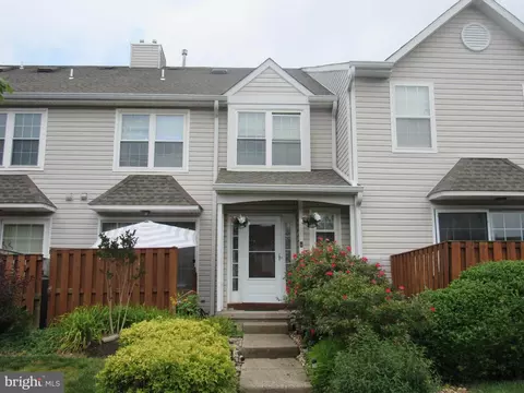 7208 Sheffield Dr, Morrisville, PA 19067