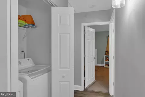 25 Easter Ln, Levittown, PA 19054 photo 11