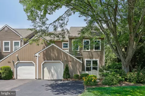 185 Wildflower Cir, Yardley, PA 19067