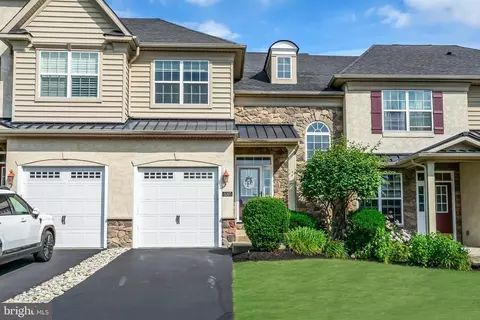 3207 Whisper Ln, Furlong, PA 18925