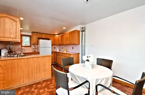 823 First Ave, Croydon, PA 19021 photo 12