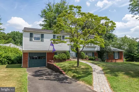 130 Manor Dr, Richboro, PA 18954