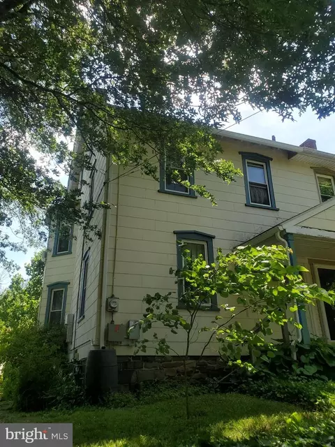 442 Lawn Ave, Sellersville, PA 18960