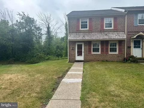 19 Stonegate Vlg, Quakertown, PA 18951