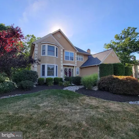505 Brookbend Ct, Yardley, PA 19067