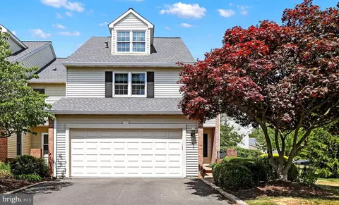 36 Sutphin Pnes, Yardley, PA 19067