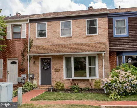 15 Carriage Dr, Doylestown, PA 18901