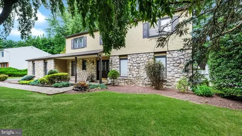 61 Poplar Dr, Richboro, PA 18954