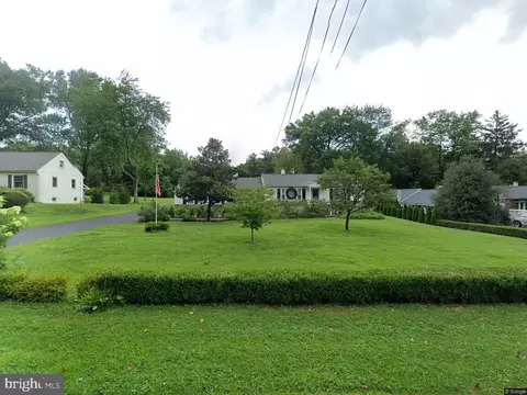 2165 Herblew Rd, Warrington, PA 18976