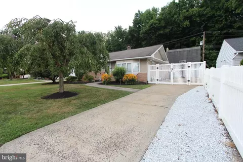 2208 David Dr, Bristol, PA 19007