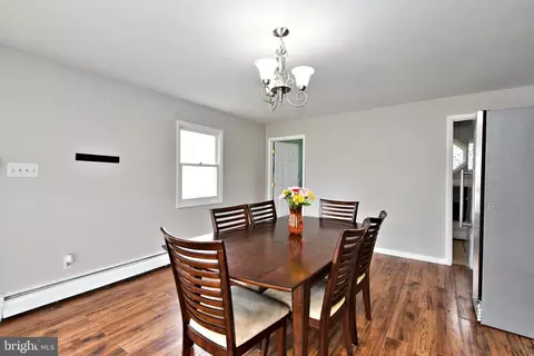 Dining - 46 Nestingrock Ln, Levittown, PA 19054 photo 1 of 3