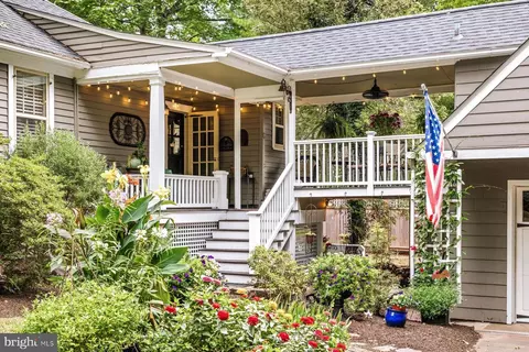 731 River Rd, Yardley, PA 19067