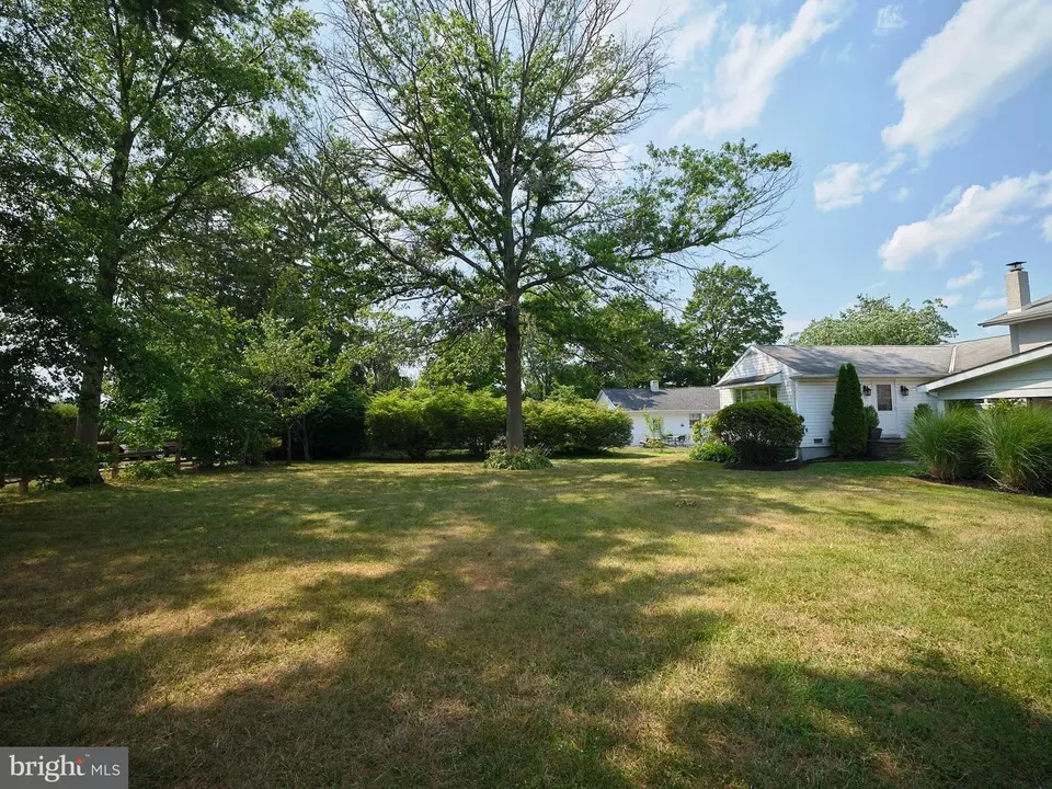 Exterior - 244 N West St, Doylestown, PA 18901 photo 7 of 10