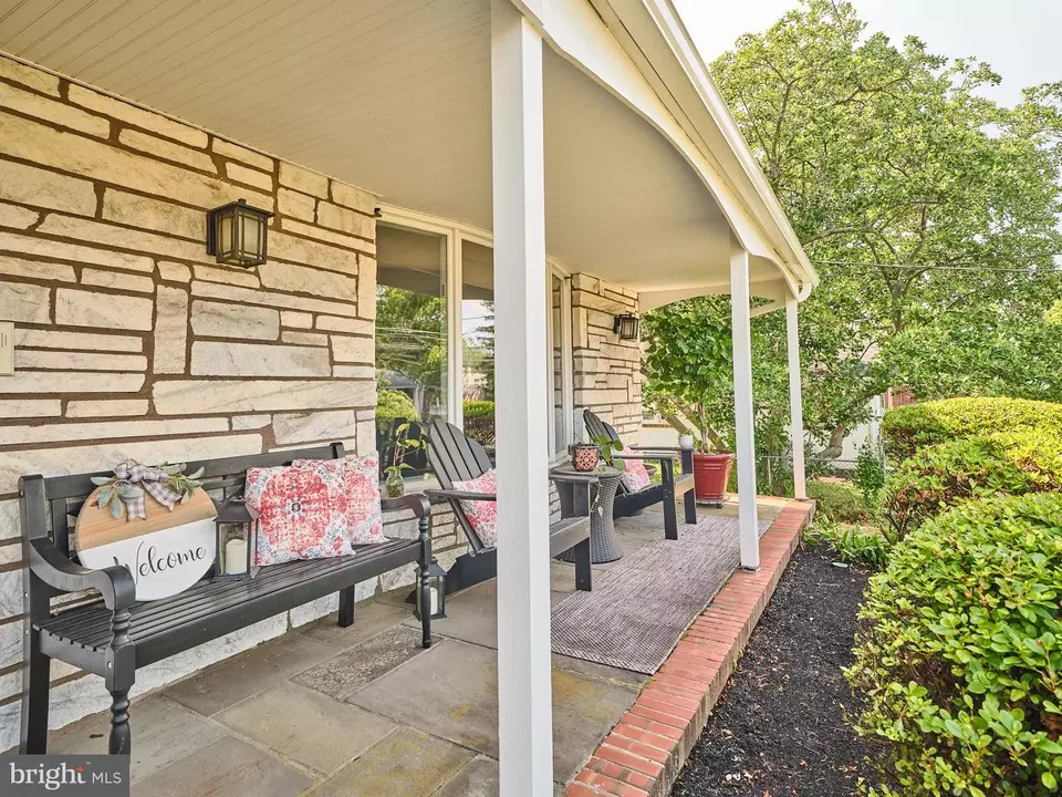 Exterior - 244 N West St, Doylestown, PA 18901 photo 5 of 10