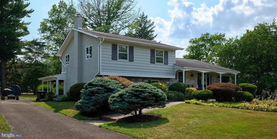 Exterior - 244 N West St, Doylestown, PA 18901 photo 1 of 10