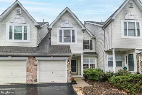 831 Sherrick Ct, Chalfont, PA 18914