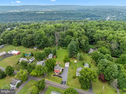 View/Area - 1663 Chestnut Ridge Rd, Upper Black Eddy, PA 18972 photo 4 of 5