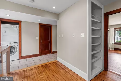 Entry Way - 1663 Chestnut Ridge Rd, Upper Black Eddy, PA 18972 photo 1 of 1