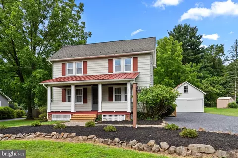 1663 Chestnut Ridge Rd, Upper Black Eddy, PA 18972