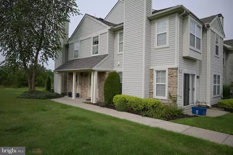1112 Denby Ct, Quakertown, PA 18951
