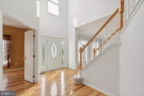 Entry Way - 2036 Carmel Dr, Jamison, PA 18929 photo 2 of 7