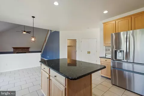 Kitchen - 2036 Carmel Dr, Jamison, PA 18929 photo 3 of 4
