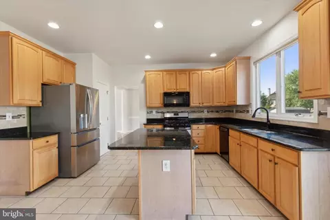 Kitchen - 2036 Carmel Dr, Jamison, PA 18929 photo 2 of 4