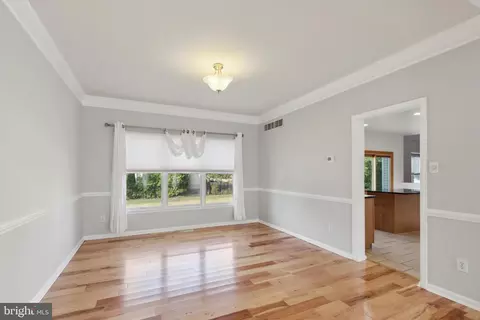 Living - 2036 Carmel Dr, Jamison, PA 18929 photo 3 of 11