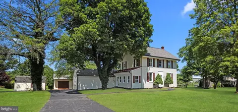 196 E Paletown Rd, Quakertown, PA 18951