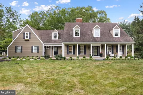 5954 Shetland Dr, Doylestown, PA 18902