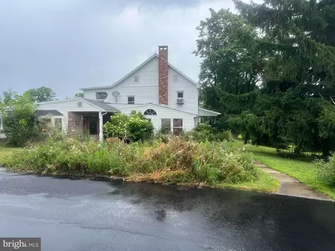1685 State Rd, Coopersburg, PA 18036