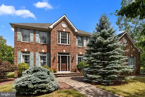 514 Glen Meadow Rd, Richboro, PA 18954