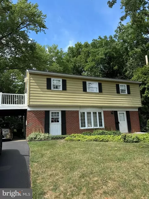 150 Dolington Rd, Yardley, PA 19067
