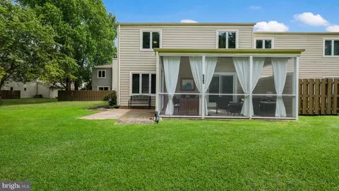 525 Portsmouth Ct, Doylestown, PA 18901