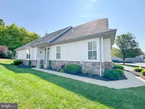 1501 Ascot Ct #1, Warrington, PA 18976