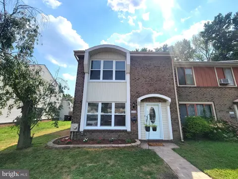 1114 Sheffield Ct, Bensalem, PA 19020