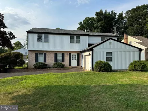 4802 Charmaine Ct, Bensalem, PA 19020