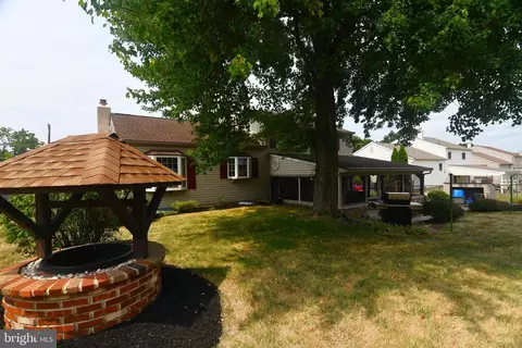 Exterior - 811 Phillips Rd, Warminster, PA 18974 photo 5 of 9